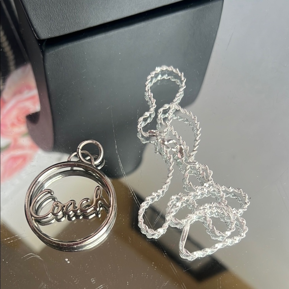 Coach Silver Pendant with new unbranded Necklace 22’